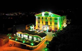 Perla Blanca Hotel